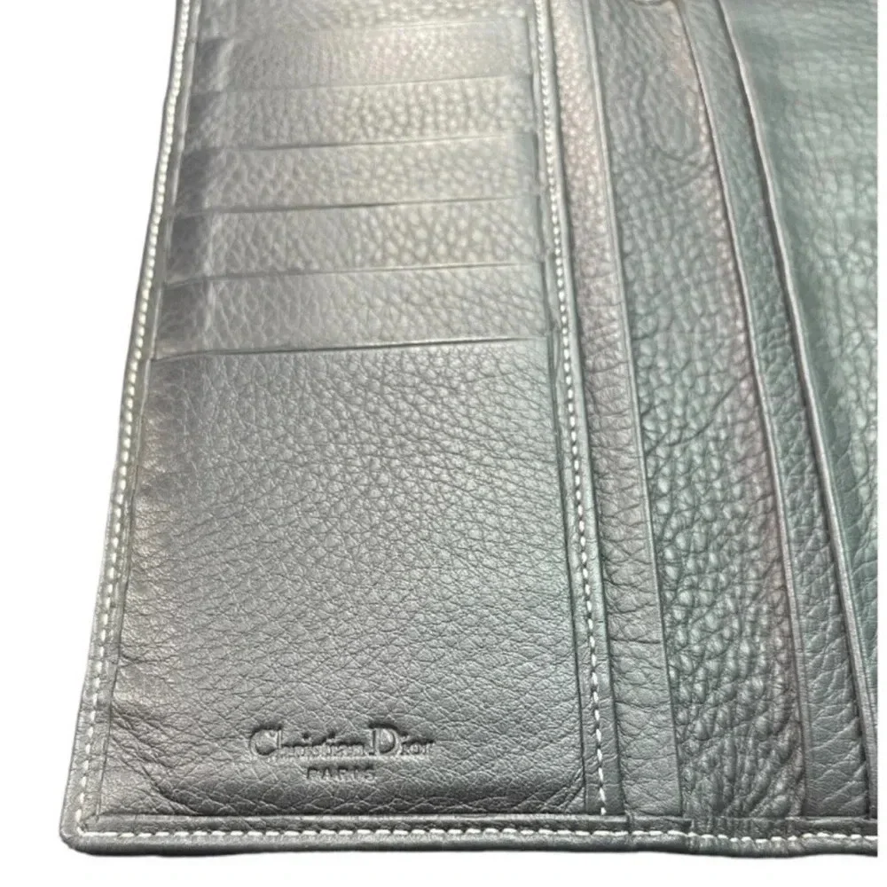 🖤Christian Dior🖤 | 2001 Black Pebbled Leather Trifold Long Wallet